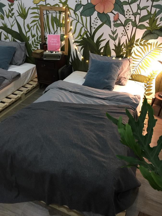 Condodo Homestay Ben Van Don ホーチミン市 エクステリア 写真