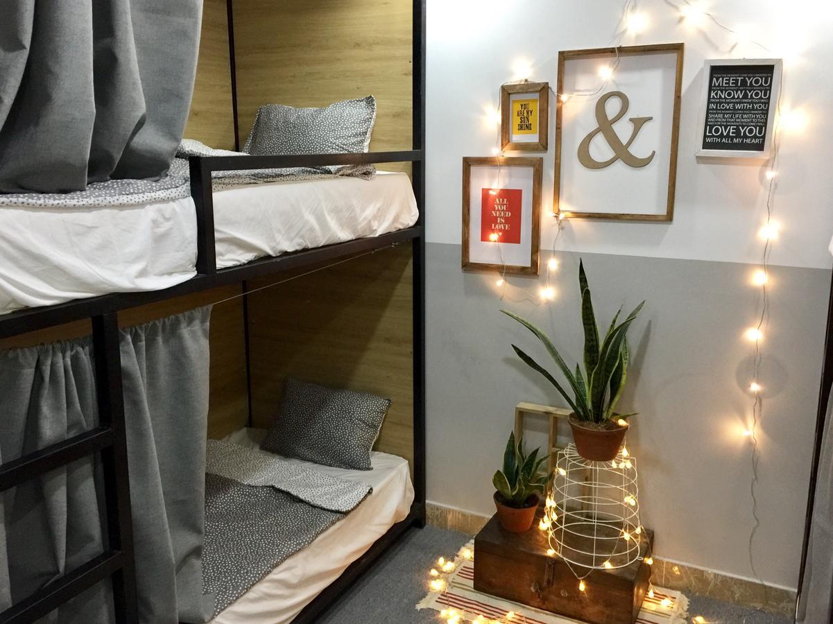 Condodo Homestay Ben Van Don ホーチミン市 エクステリア 写真